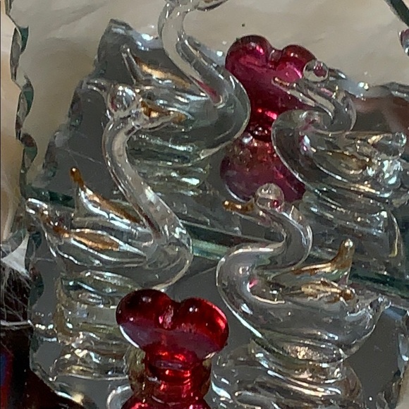 Vintage Glass swans on mirror. Valentine - Picture 3 of 10